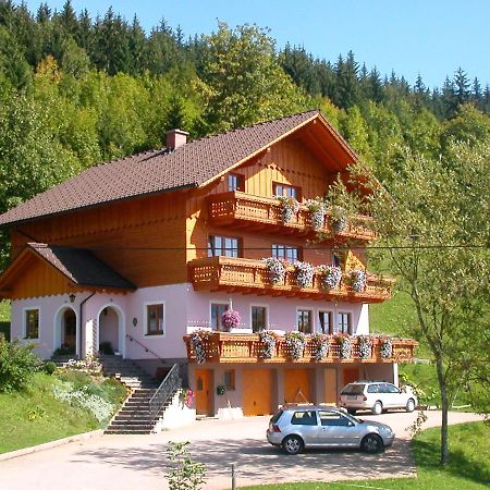 Urlaub Am Bauernhof Bei Familie Steinbrecher Бад-Миттерндорф Экстерьер фото